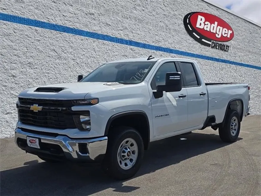 2026 Chevrolet Silverado 2500HD photo 1