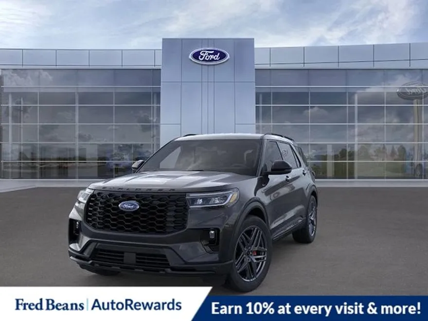 2025 Ford Explorer ST-Line photo 1
