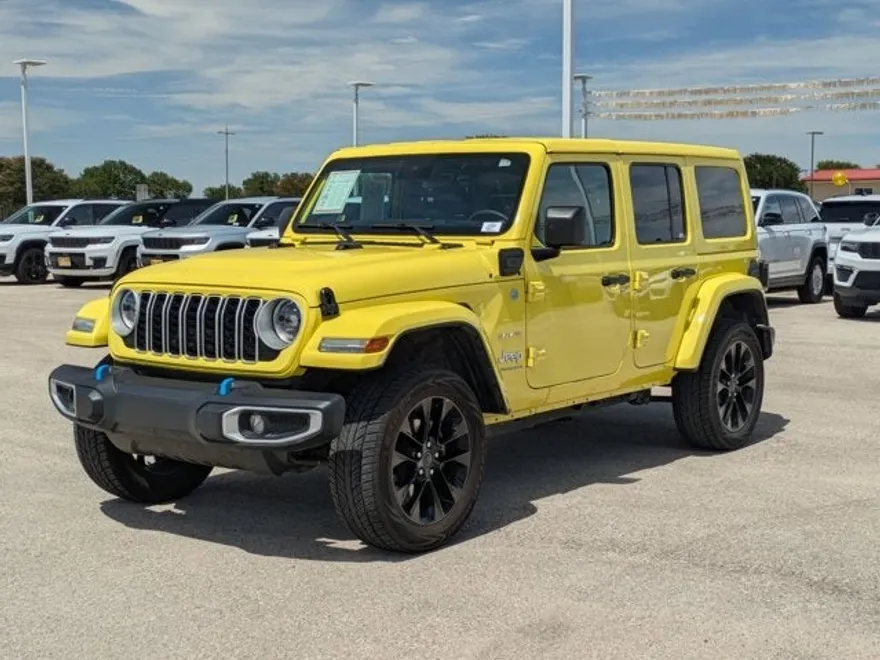 2024 Jeep Wrangler 4xe Sahara photo 1