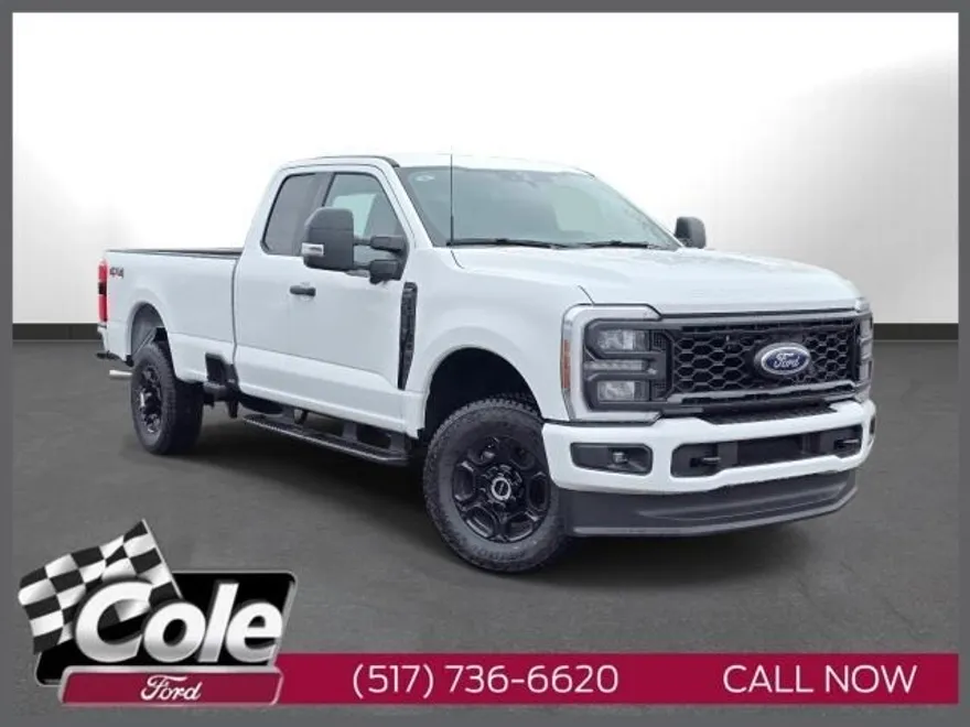 2025 Ford F-350 XL photo 1