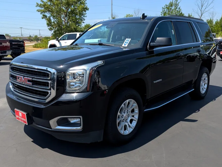 2019 Gmc Yukon SLT photo 1
