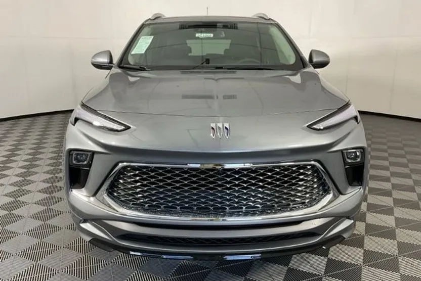 2026 Buick Encore GX Avenir photo 1