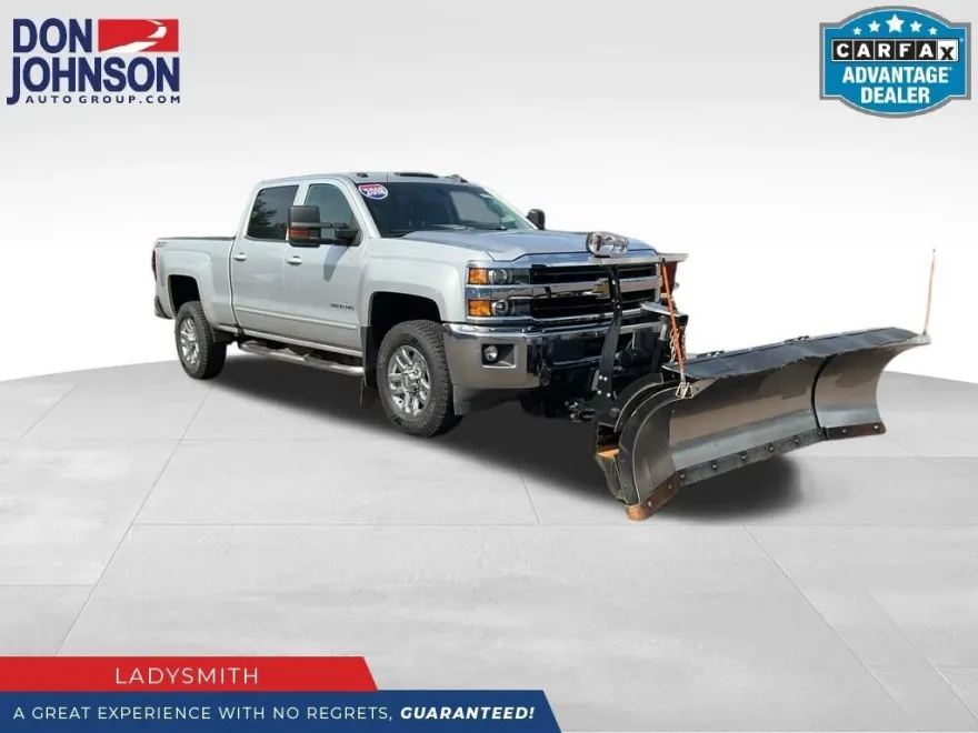 2018 Chevrolet Silverado 3500HD LT photo 1