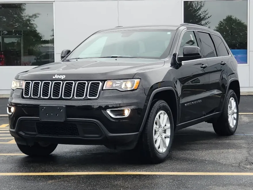 2021 Jeep Grand Cherokee Laredo E photo 1