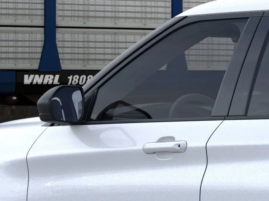2025 Ford Explorer photo 1