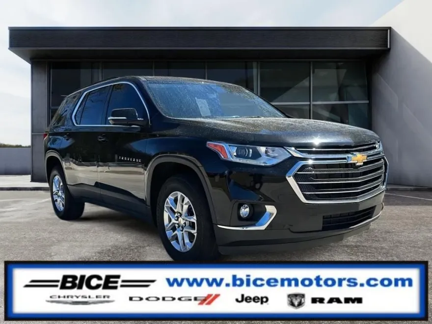 2021 Chevrolet Traverse Cloth photo 1