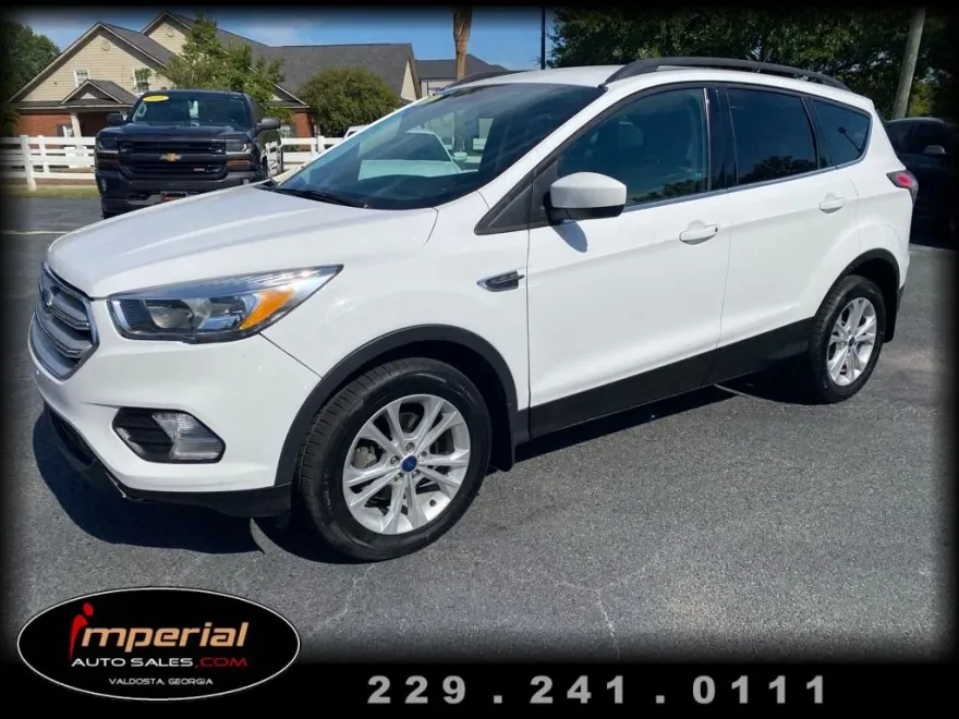 2017 Ford Escape SE photo 1