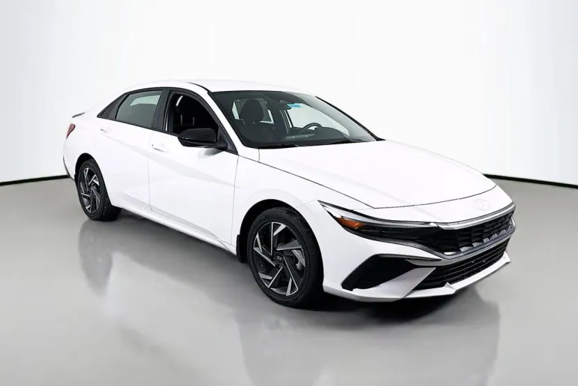 2025 Hyundai Elantra Hybrid SEL Sport photo 1