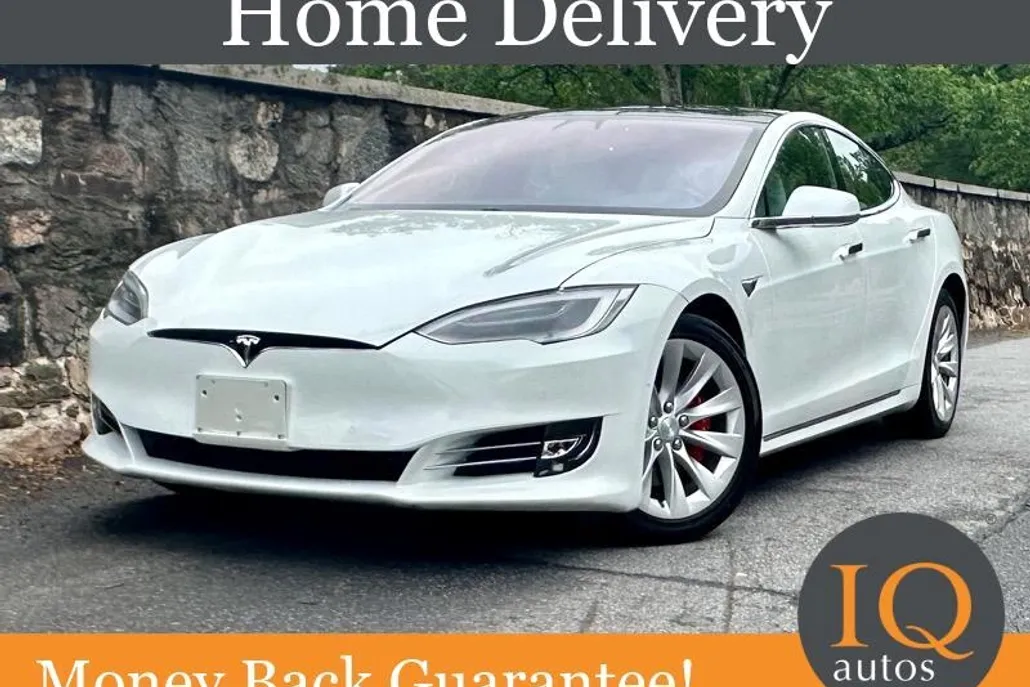 2020 Tesla Model S Performance photo 1