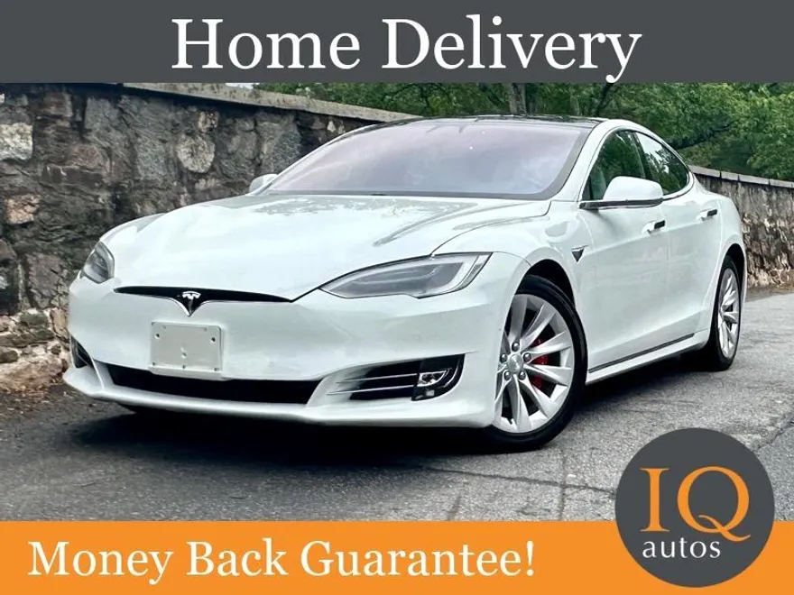 2020 Tesla Model S Performance photo 1