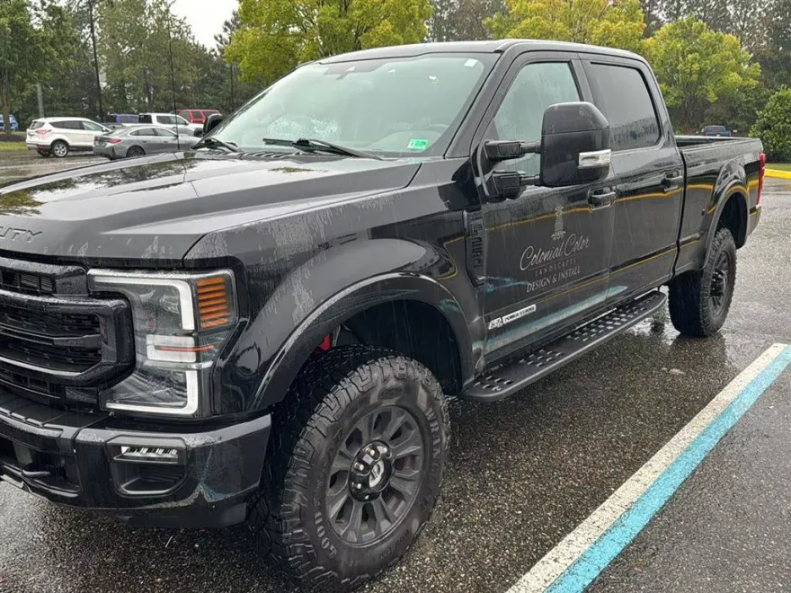 2021 Ford F-250 Lariat photo 1