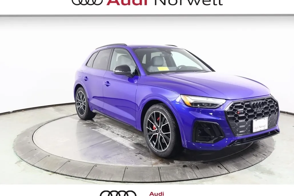 2025 Audi SQ5 Premium Plus photo 1