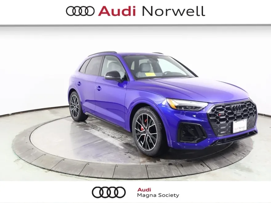2025 Audi SQ5 Premium Plus photo 1