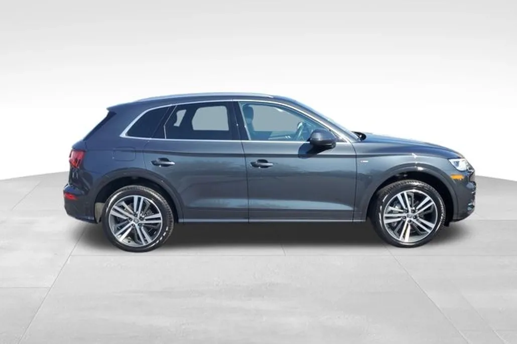 2020 Audi Q5 55 Prestige Premium photo 1