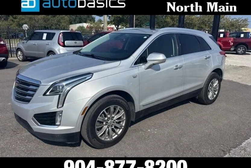 2017 Cadillac XT5 Luxury photo 1