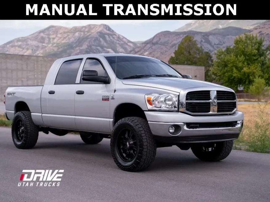2009 Dodge Ram SLT photo 1