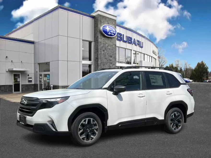 2025 Subaru Forester Premium Base photo 1