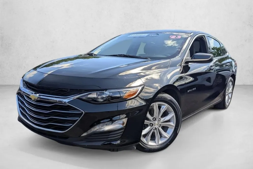 2023 Chevrolet Malibu 1LT photo 1