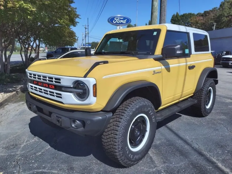 2024 Ford Bronco Heritage Limited First Edition photo 1
