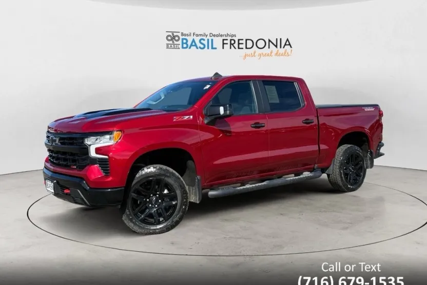 2022 Chevrolet Silverado 1500 LT Trail Boss photo 1