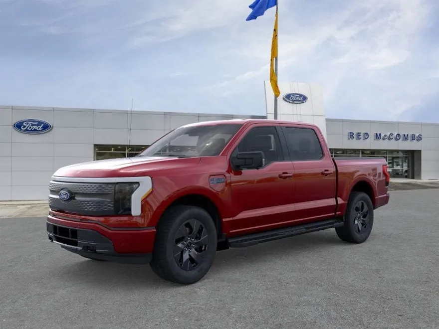 2025 Ford F-150 Lightning photo 1