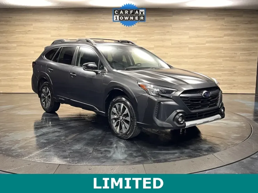 2023 Subaru Outback Limited photo 1