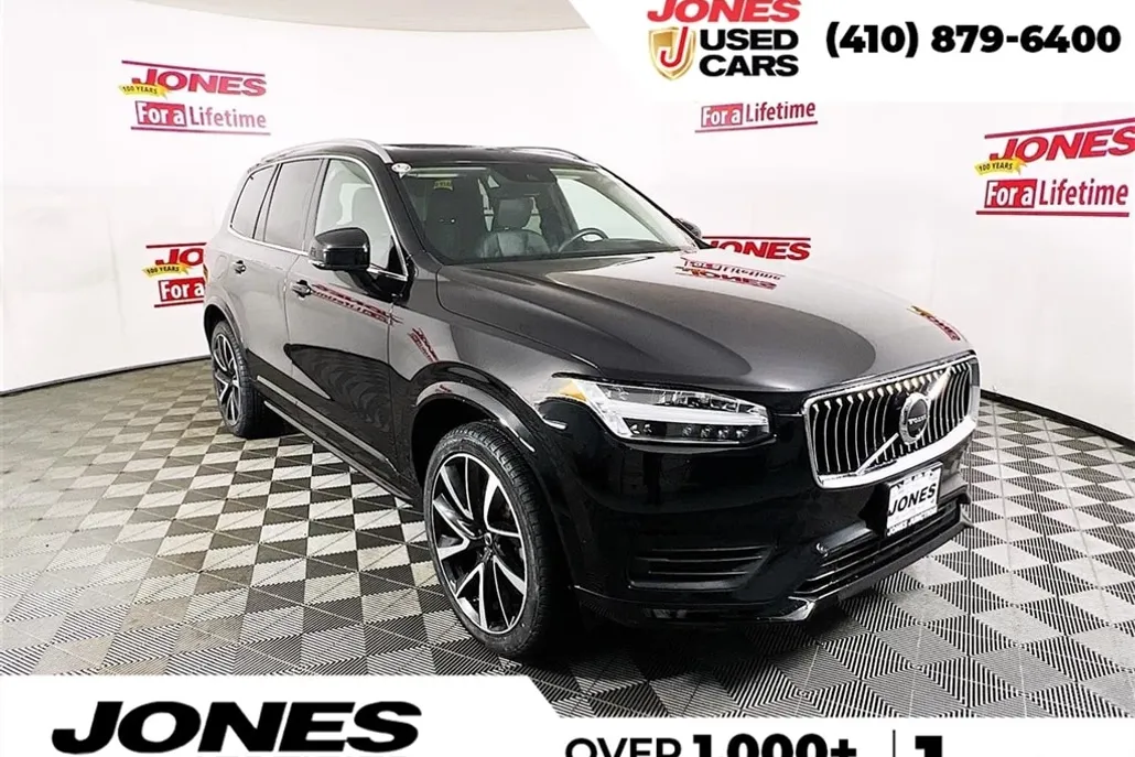 2022 Volvo XC90 T6 Momentum photo 1