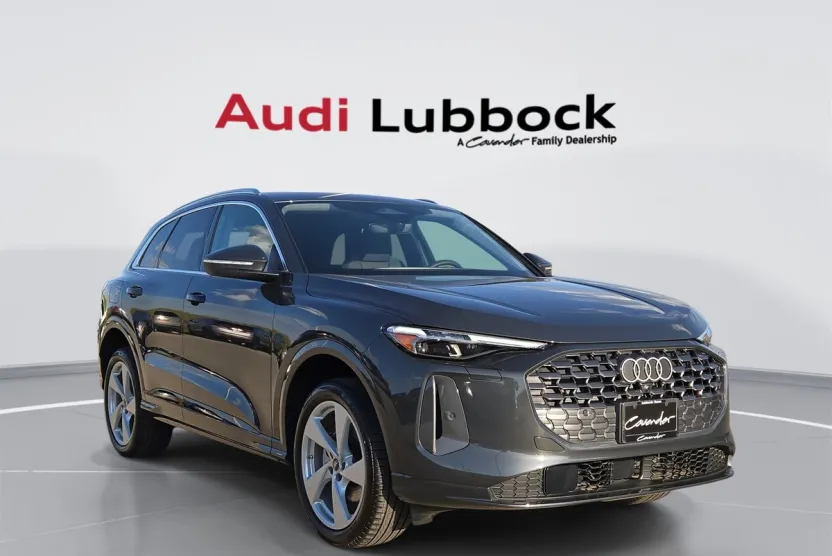 2025 Audi Q5 Premium Plus photo 1