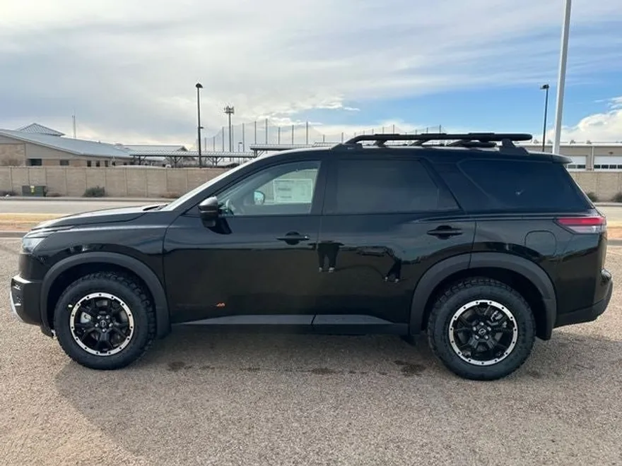 2025 Nissan Pathfinder Rock Creek photo 1