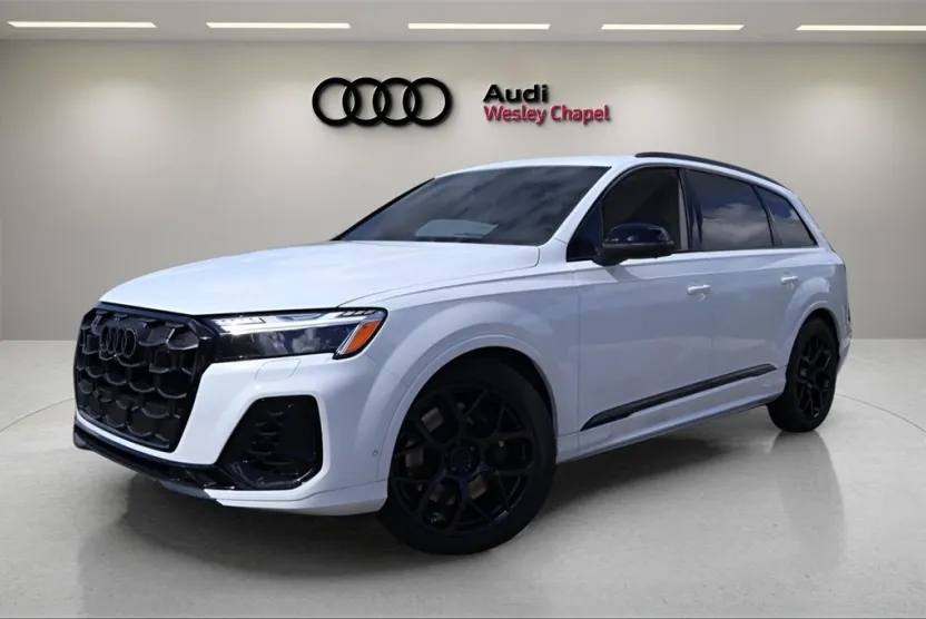 2026 Audi SQ7 Prestige photo 1