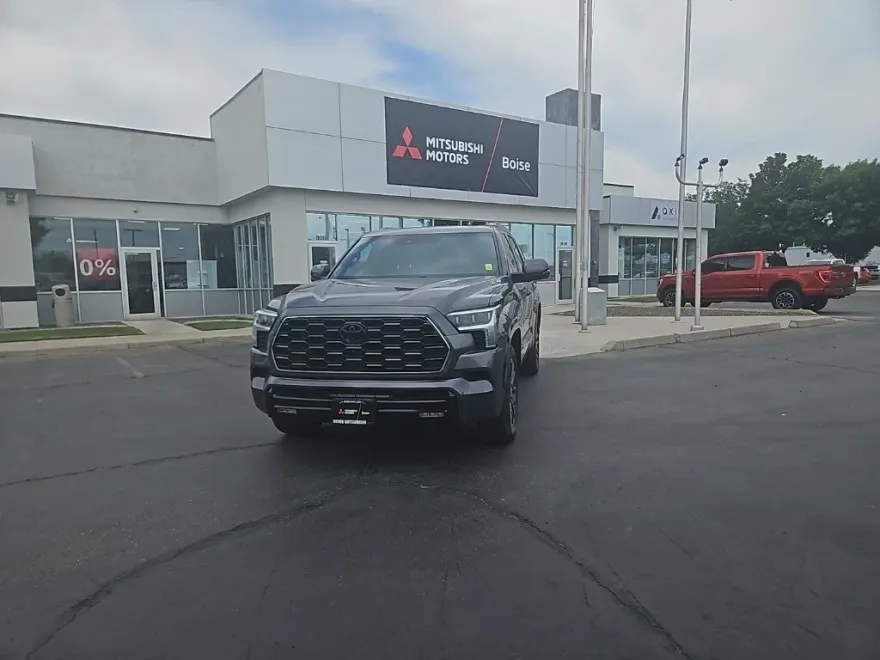 2024 Toyota Sequoia Platinum photo 1