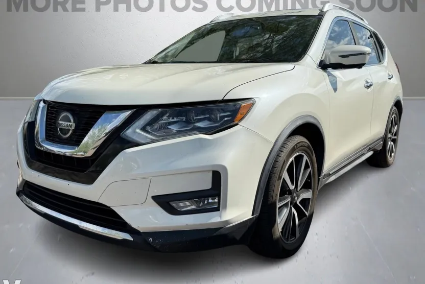 2018 Nissan Rogue SL photo 1
