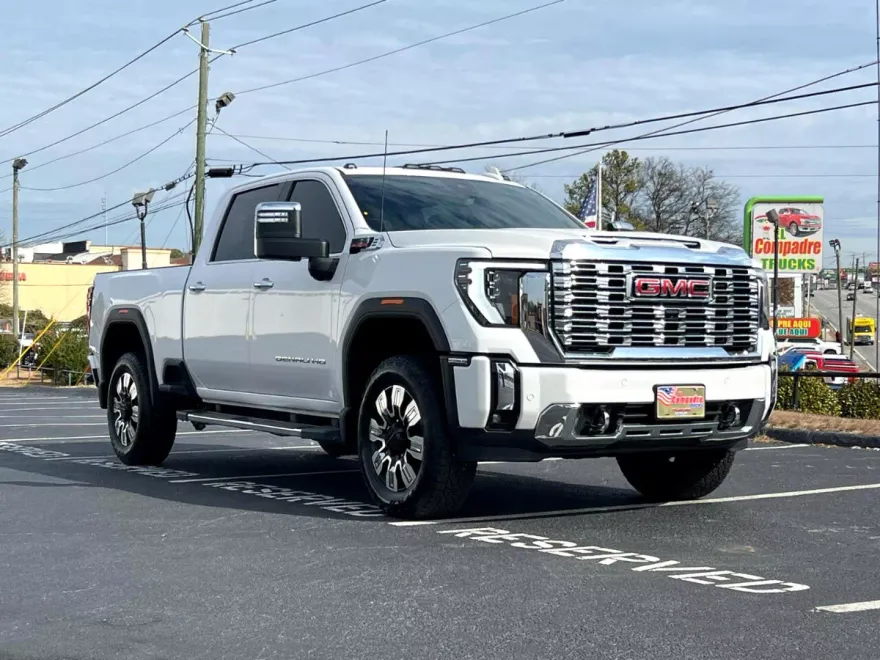 2024 Gmc Sierra HD Denali photo 1