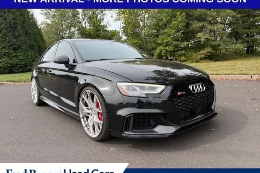 2019 Audi RS 3 Base photo 1