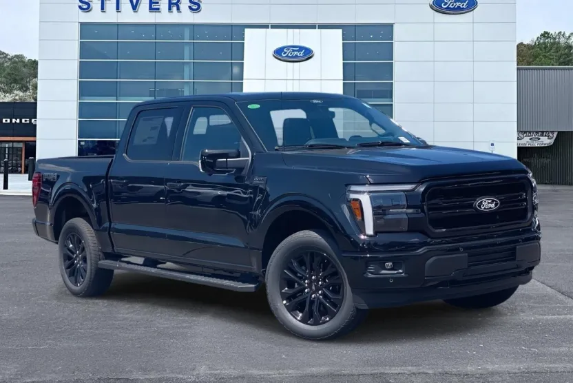 2025 Ford F-150 Lariat photo 1