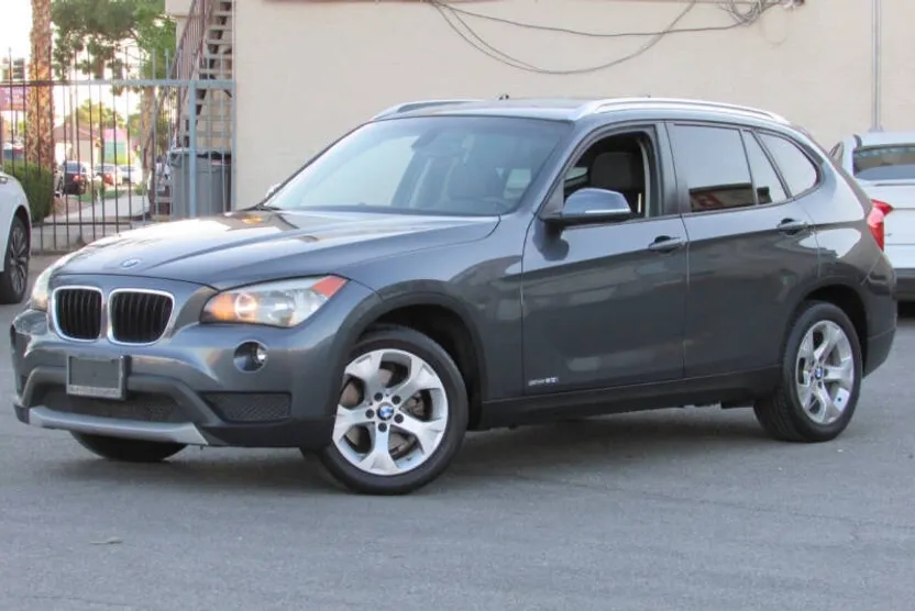 2013 Bmw X1 sDrive28i photo 1