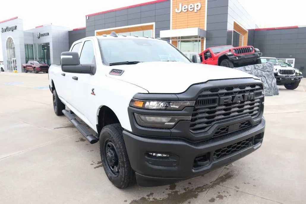 2025 Ram 2500 Tradesman photo 1