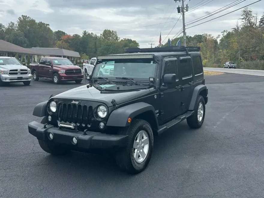 2015 Jeep Wrangler Unlimited Sport photo 1