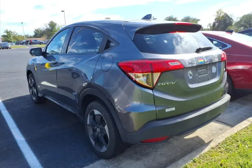 2018 Honda HR-V EX photo 1