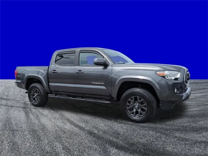 2021 Toyota Tacoma SR5 V6 photo 1