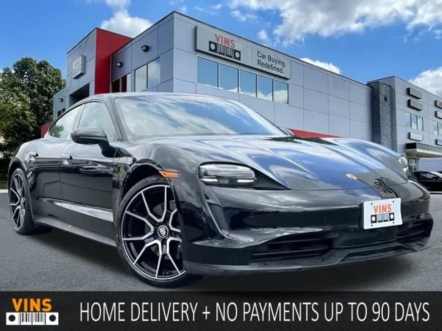 2023 Porsche Taycan Base photo 1