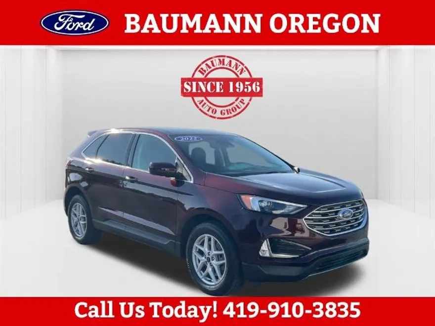 2022 Ford Edge SEL photo 1
