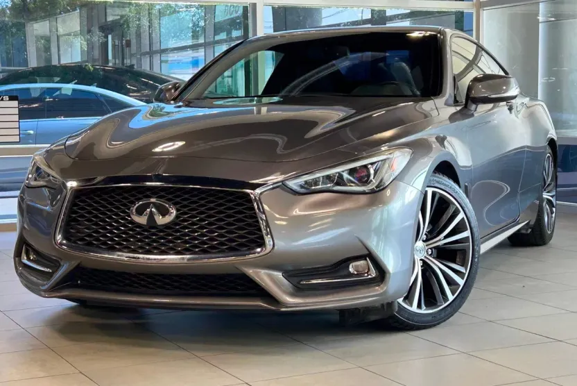 2018 Infiniti Q60 3.0t Luxe photo 1