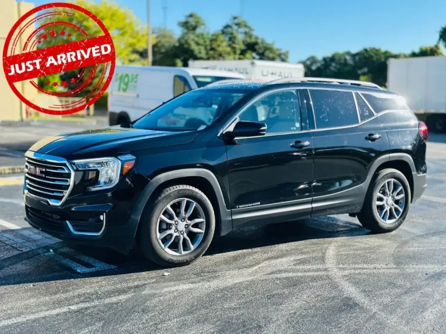 2024 Gmc Terrain SLT photo 1