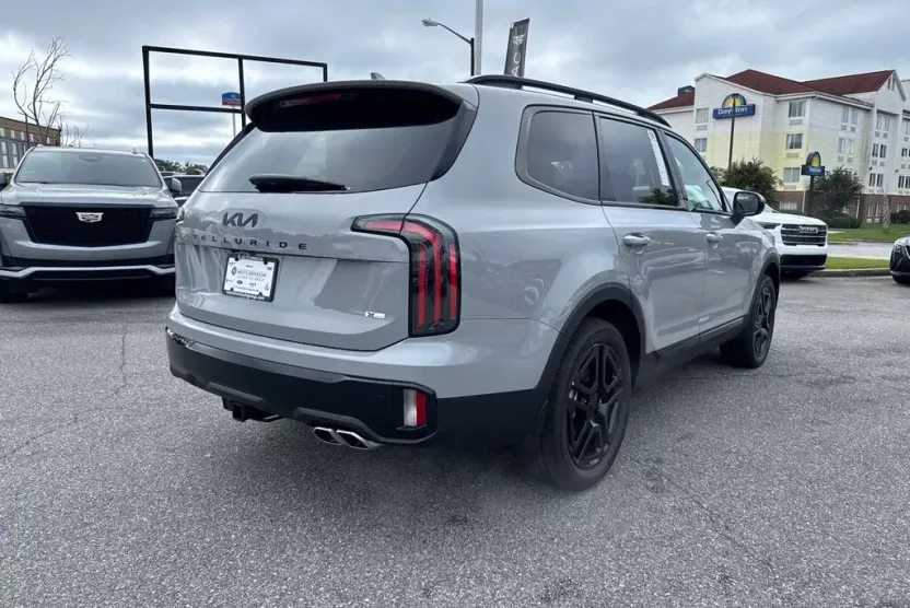 2025 Kia Telluride X-Line photo 1