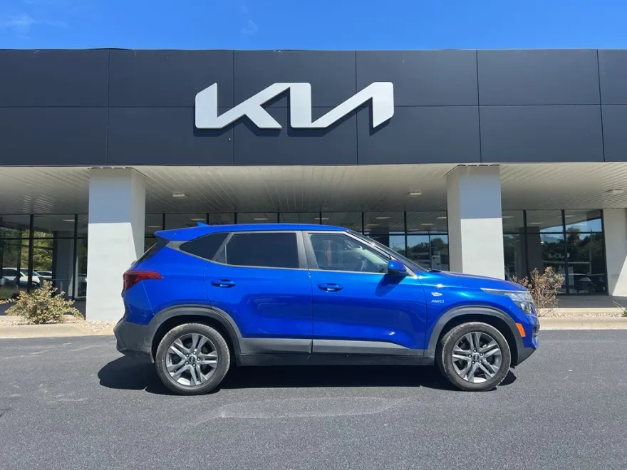 2021 Kia Seltos LX photo 1
