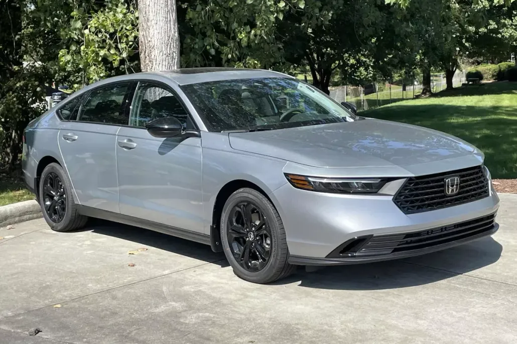 2025 Honda Accord SE photo 1