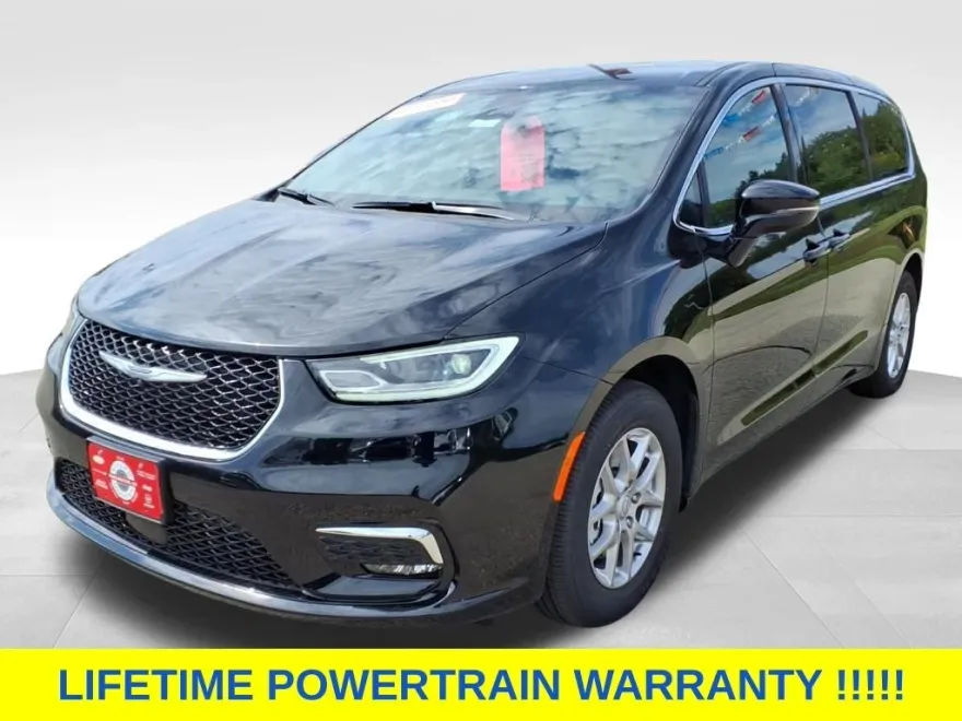 2026 Chrysler Pacifica photo 1