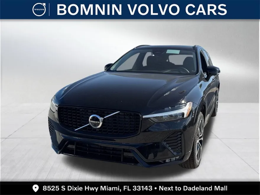 2025 Volvo XC60 B5 Plus photo 1