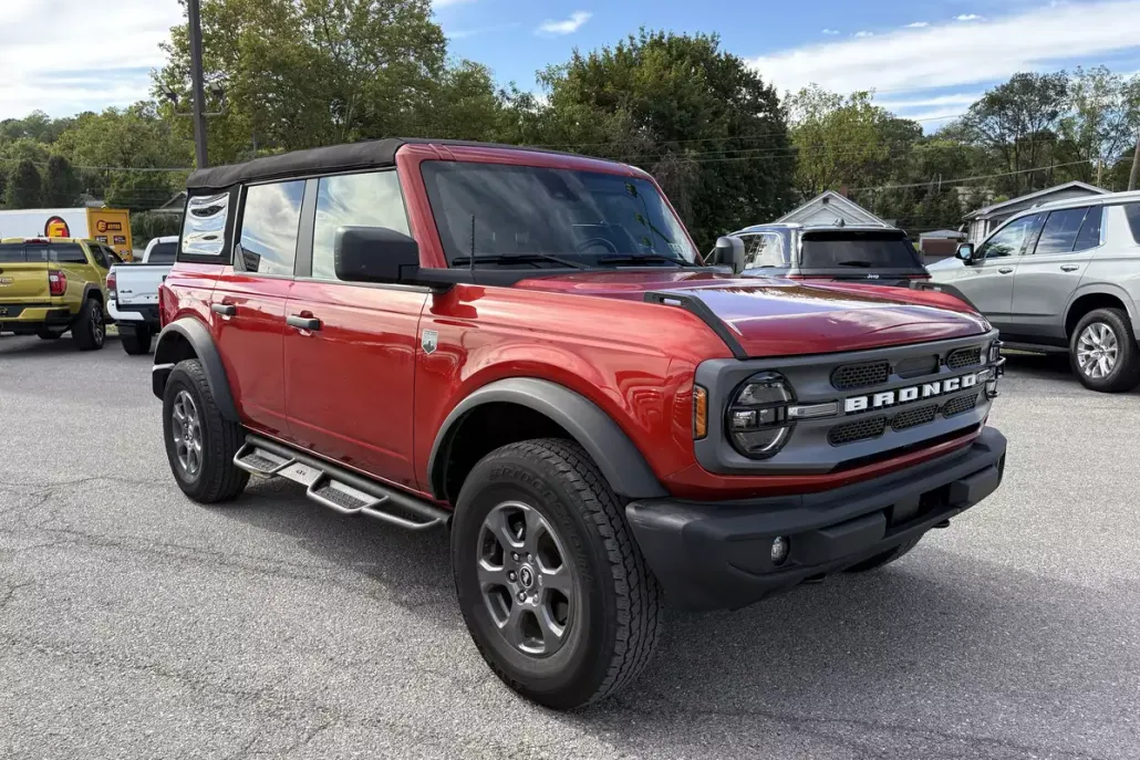 2024 Ford Bronco Big Bend photo 1